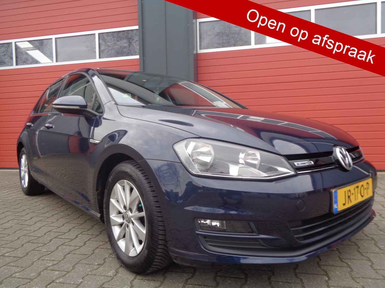 Volkswagen Golf - 1.0 TSI Trendline 116PK Airco Cruise LMV 6-BAK NL-Auto - AutoWereld.nl