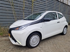 Toyota Aygo - 1.0 VVT-i x