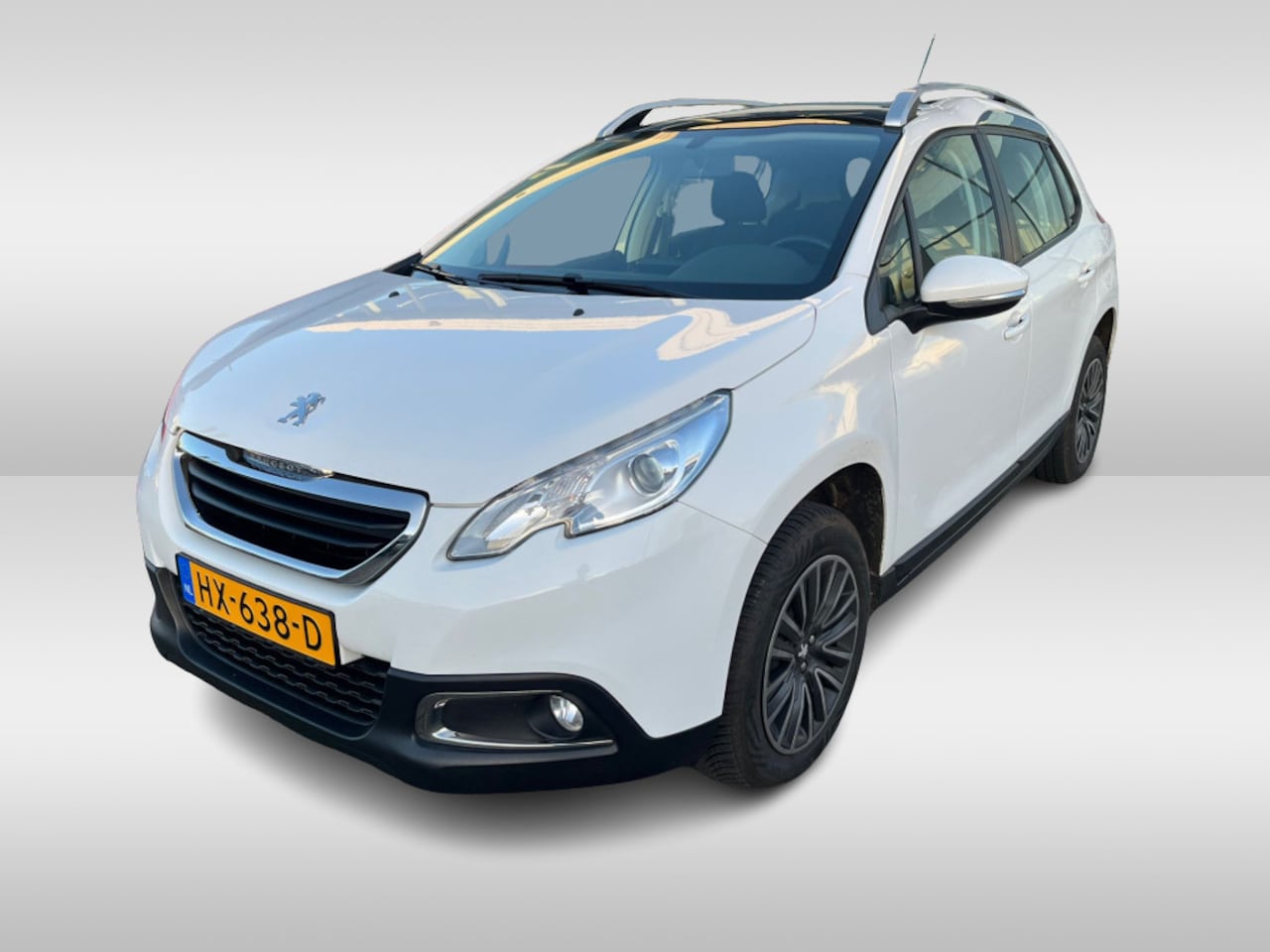 Peugeot 2008 - 1.2 PureTech Active / Trekhaak / Panoramadak / Navigatie / Cruise Control / Bluetooth / Ra - AutoWereld.nl