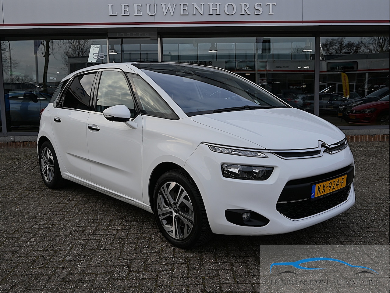 Citroën C4 Picasso - 1.6 THP Intensive 1.6 THP Intensive, nwe ketting, motor gemodificeerd, perfecte staat - AutoWereld.nl