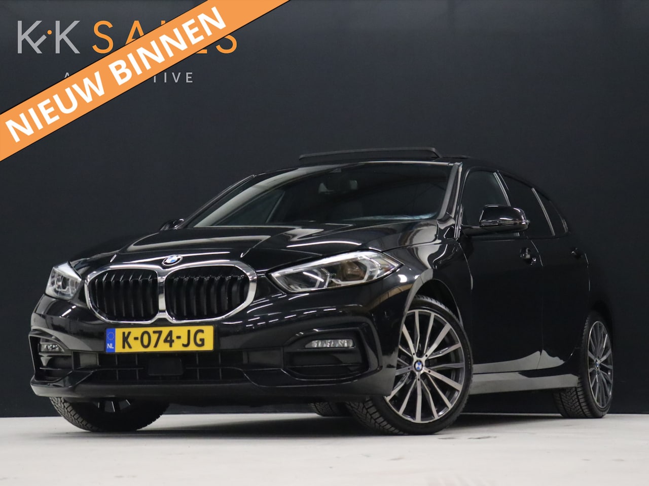 BMW 1-serie - 118i Sportline [SCHUIFDAK, APPLE CARPLAY, ANDROID, CAMERA, HARMAN KARDON, LED, PARKEERSENS - AutoWereld.nl