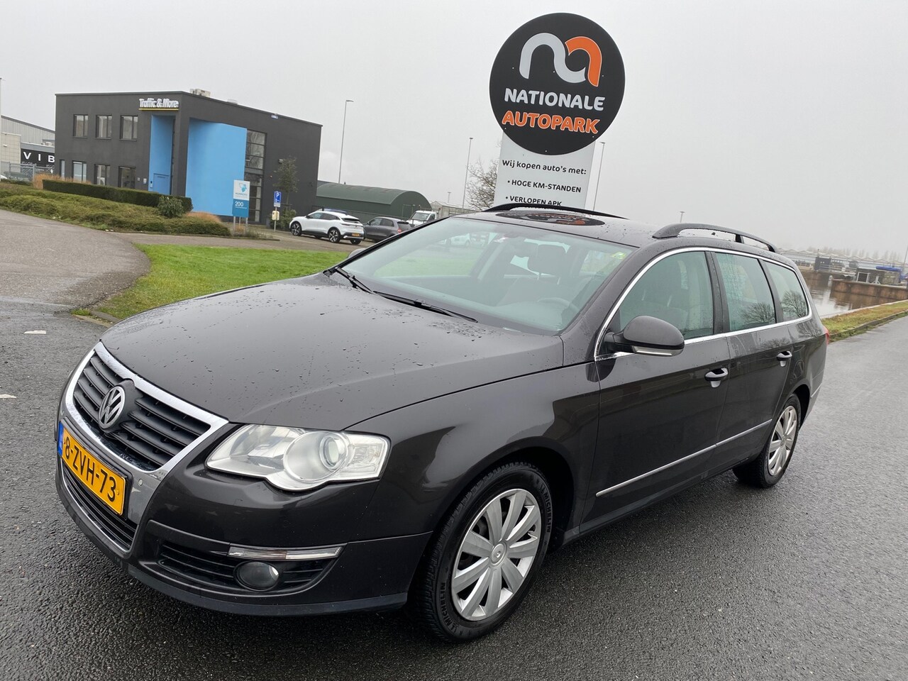 Volkswagen Passat Variant - 2010 *1.6 TDI Comfortline BlueMotion * EURO5 - AutoWereld.nl