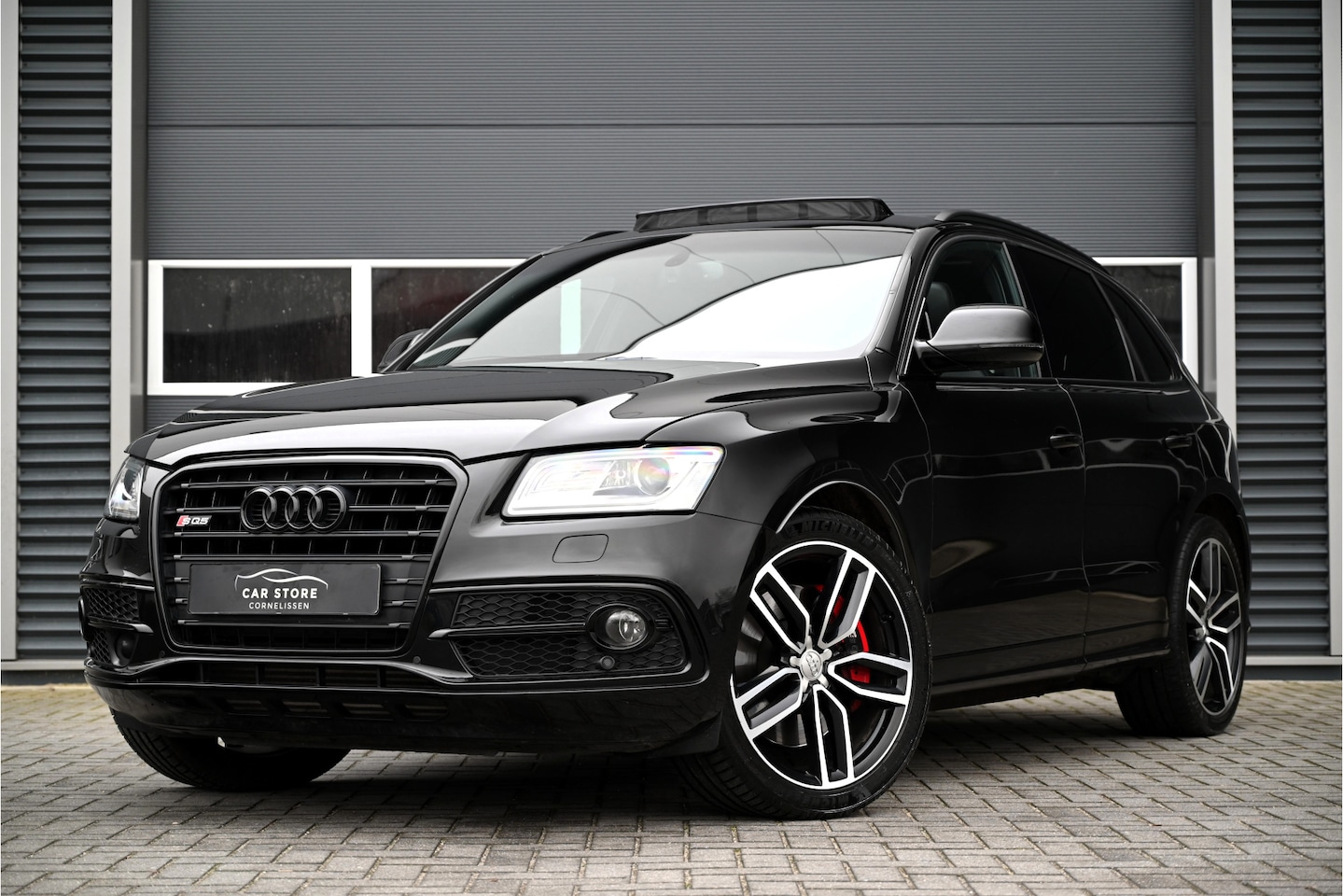 Audi SQ5 - PLUS 3.0 TDI QUATTRO 340 PK / PANO / RS SEATS / B&O / COMPETITION / LED / CAMERA / 21" / T - AutoWereld.nl