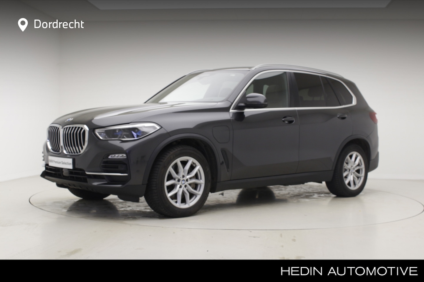 BMW X5 - xDrive45e | Panorama | CoPilot | Harman Kardon | Trekhaak | Laser | Head-Up - AutoWereld.nl