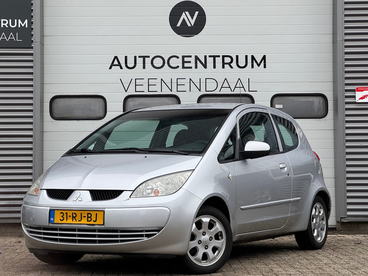 Mitsubishi Colt - 1.3 Invite *AUTOMAAT AIRCO/TREKHAAK/NAP - AutoWereld.nl