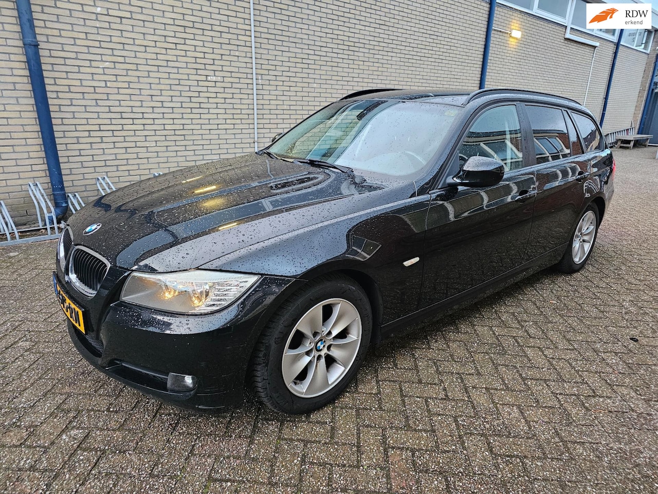 BMW 3-serie Touring - 318i Business Line 318i Business Line - AutoWereld.nl