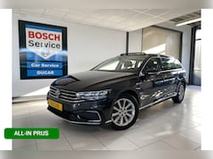 Volkswagen Passat Variant - 1.4 TSI PHEV GTE Business Panoramadak / Leer / Trekhaak