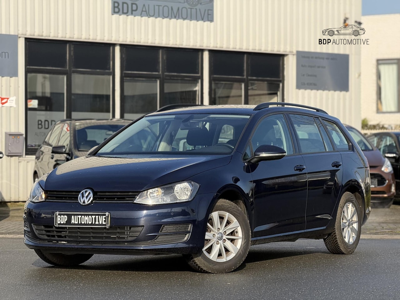 Volkswagen Golf Variant - 1.2 TSI Trendline AUTOMAAT/CLIMATE CONTROLE/PDC/NAVI/NL AUTO - AutoWereld.nl