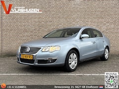 Volkswagen Passat - 2.0 FSI Highline | Climate | Cruise | Navi | PDC | Stoelverwarming | APK 08-2025