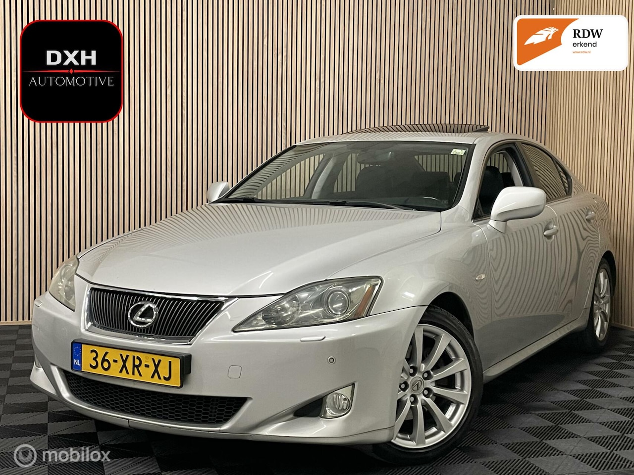 Lexus IS - 250 Executive APK2026 XENON LEER DAK STOELVW MEMORY - AutoWereld.nl