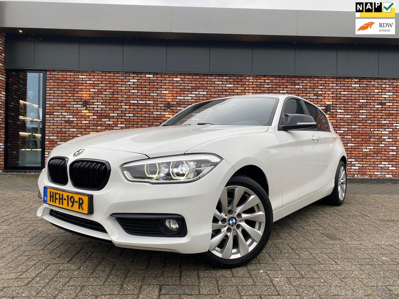 BMW 1-serie - 116i Sport 5drs Led Stoelverw 17inch 127000km Face Lift! - AutoWereld.nl