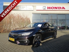 Honda Civic - 1.5 i-VTEC 182pk 4D Executive + 4 Seizoenenbanden