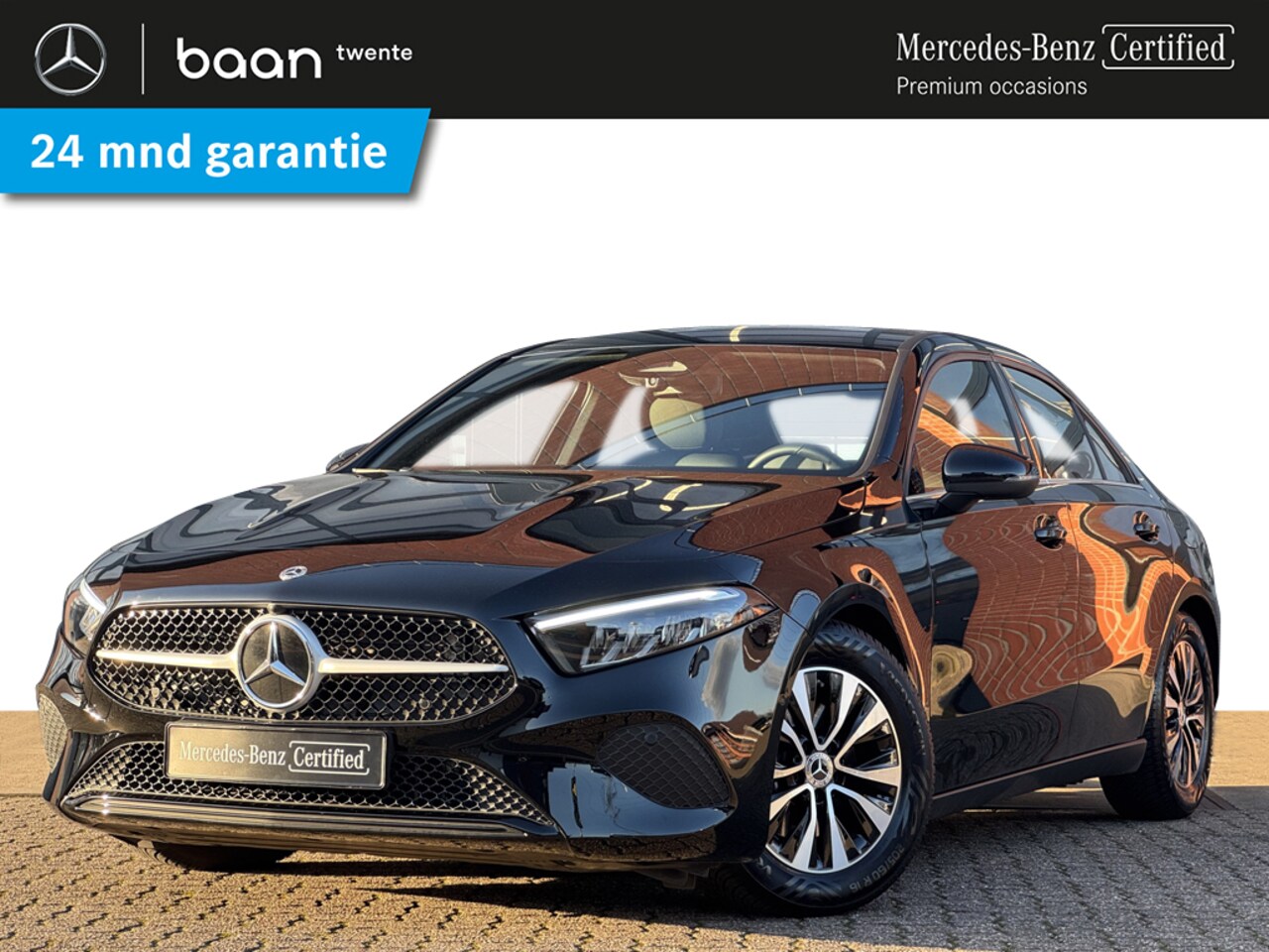 Mercedes-Benz A-klasse - A 180 Limousine Star Edition Automaat | Achteruitrijcamera | Spoorassistent | DAB+ | Stoel - AutoWereld.nl