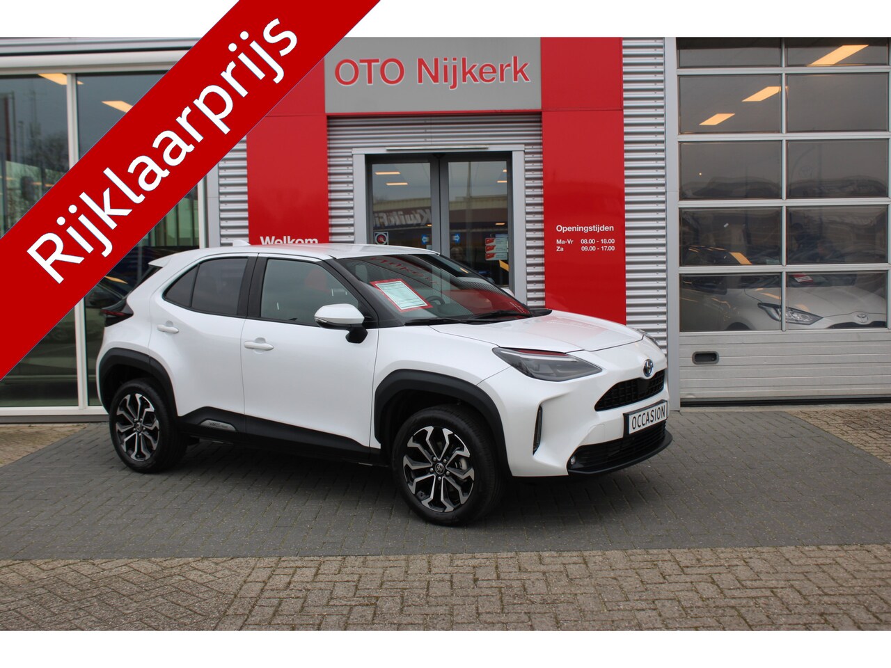 Toyota Yaris Cross - 1.5 Hybrid Dynamic met winterpack - AutoWereld.nl