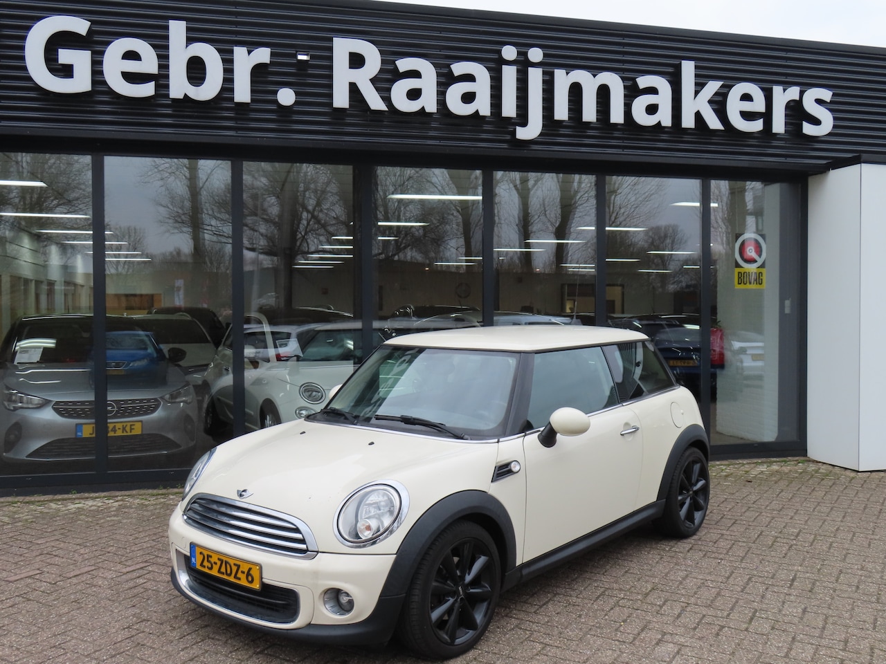 MINI One - Mini 1.6 Business Line*Navigatie*Airco*EXPORTPRIJS* - AutoWereld.nl