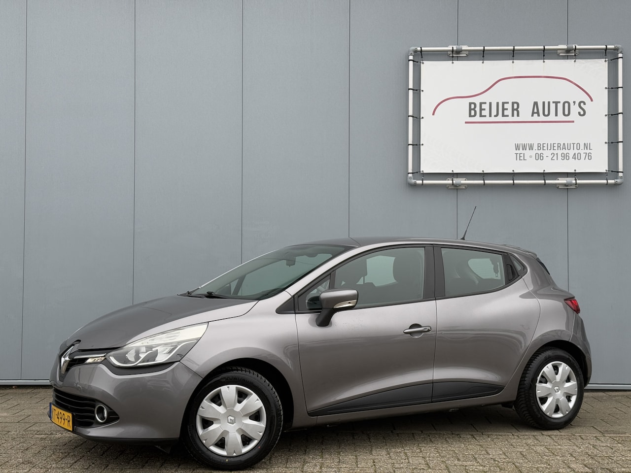 Renault Clio - 0.9 TCe Limited PDC/Navi/Bluetooth/Cruise. - AutoWereld.nl