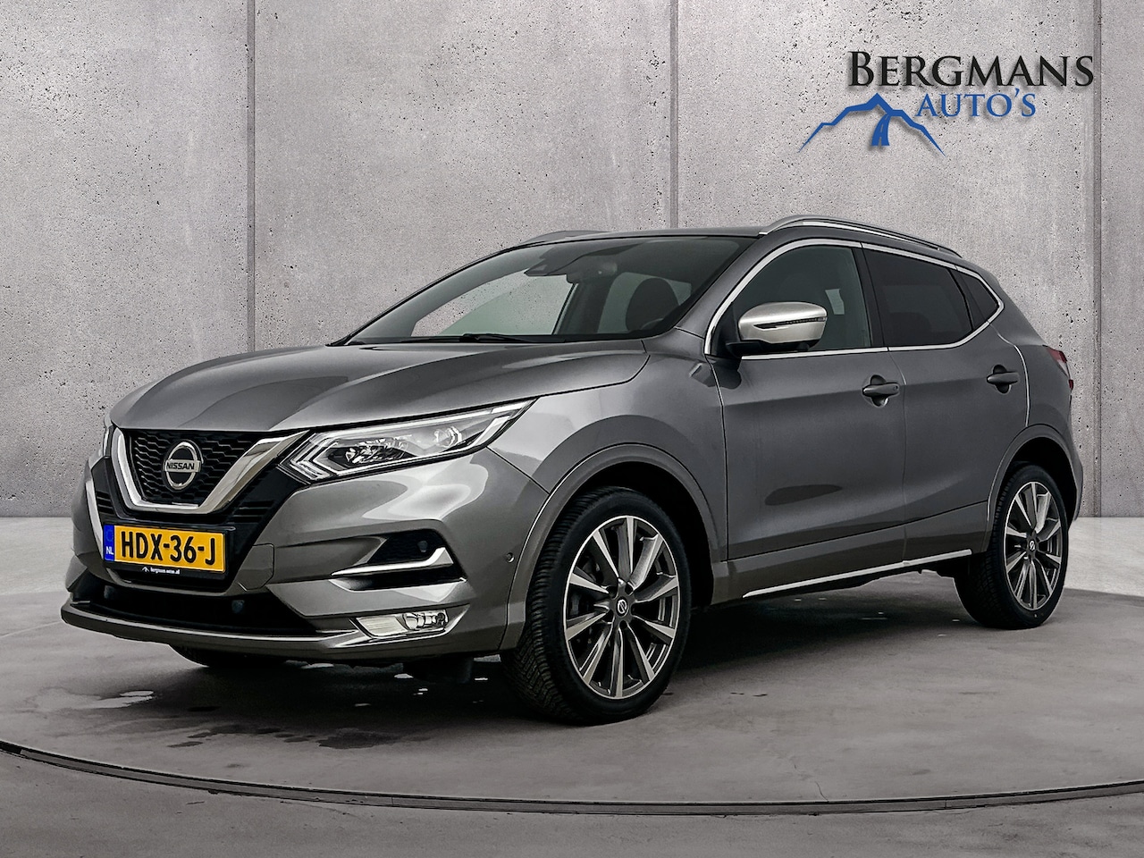 Nissan Qashqai - 1.3 DIG-T Tekna + // 1e EIGENAAR // PANORAMA // LEDER // - AutoWereld.nl