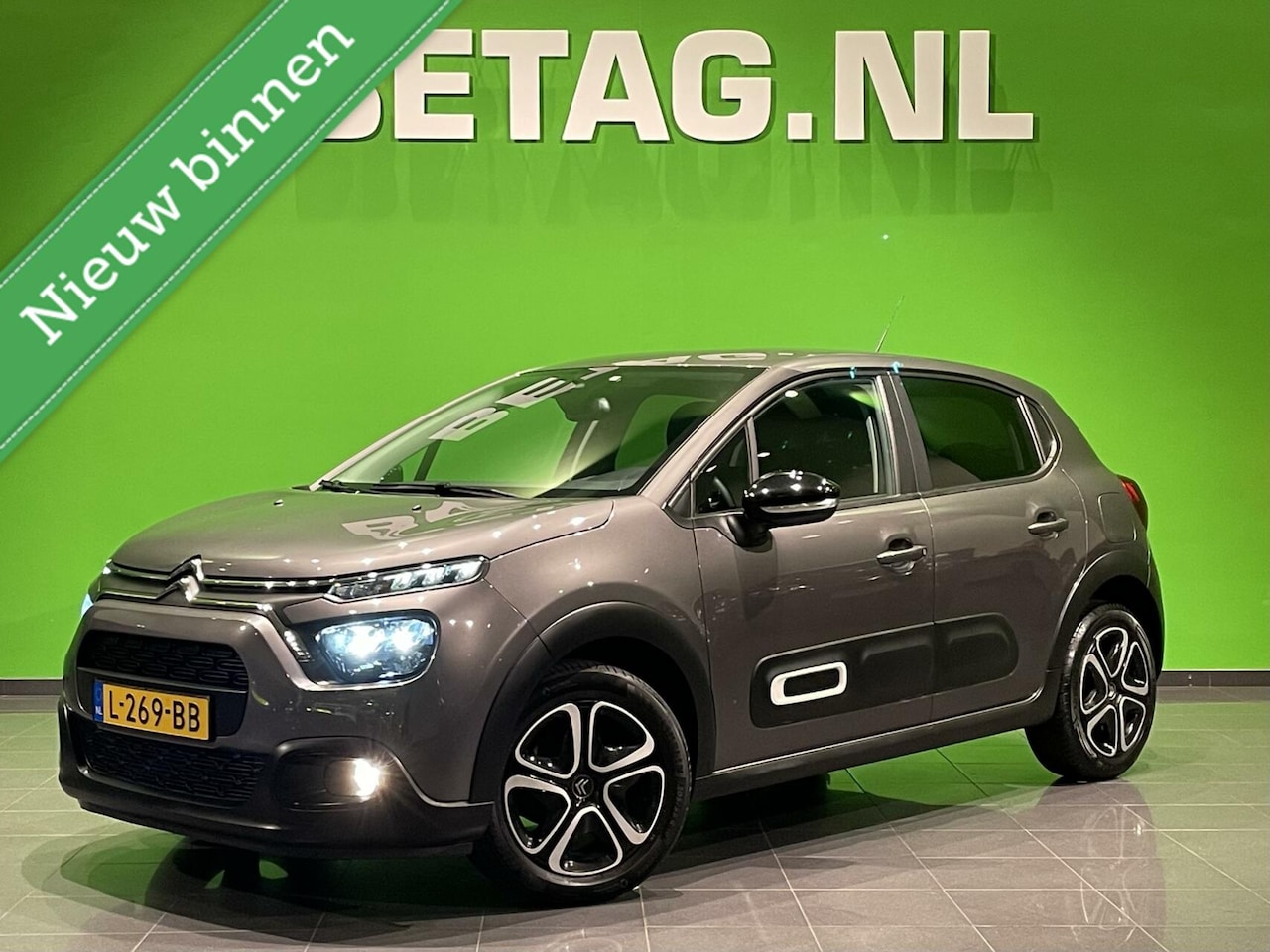 Citroën C3 - 1.2 Feel | Airco | Navigatie |Parkeersensoren | - AutoWereld.nl