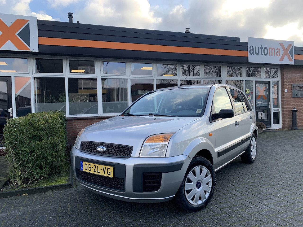 Ford Fusion - 1.4-16V Cool & Sound |Dealer Onderhouden!|Airco!| - AutoWereld.nl