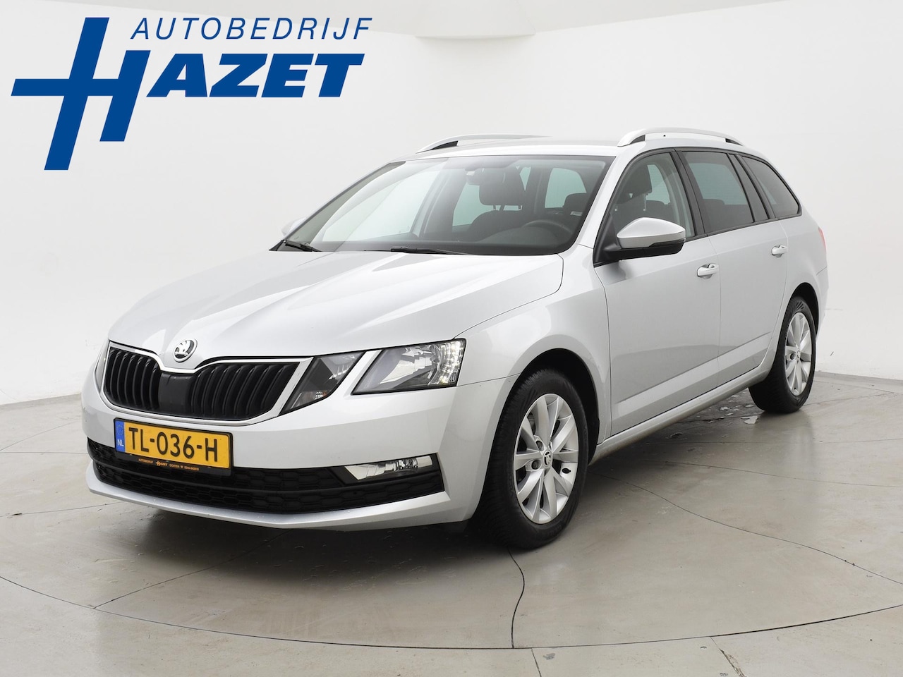 Skoda Octavia Combi - 1.0 TSI AMBITION + TREKHAAK | APPLE CARPLAY | NAVIGATIE - AutoWereld.nl