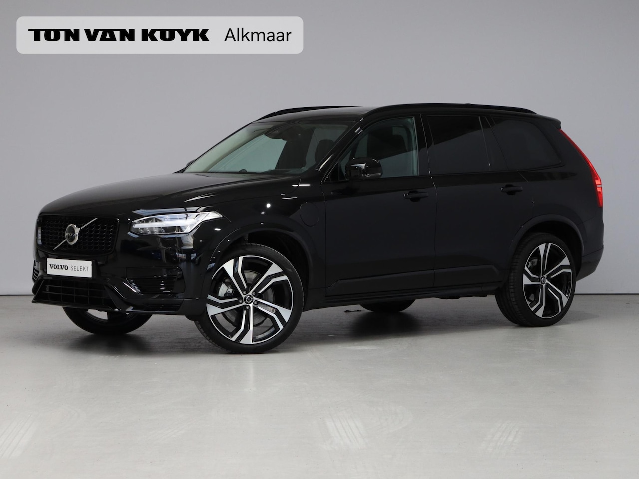 Volvo XC90 - 2.0 T8 Recharge AWD Ultra Dark / Trekhaak / Pano. dak / Bowers Wilkins / Stuur+stoel verwa - AutoWereld.nl