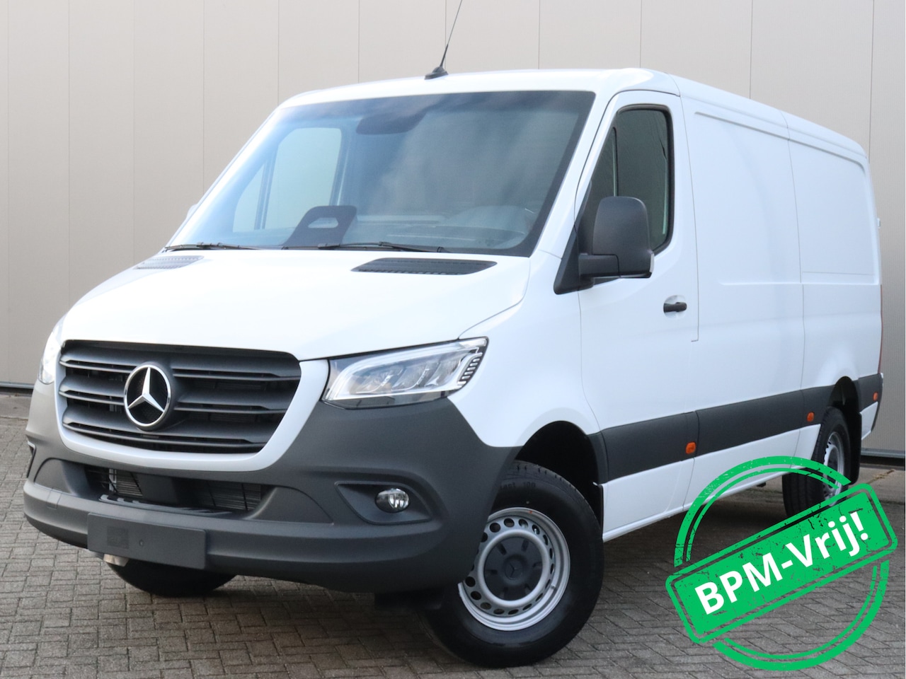 Mercedes-Benz Sprinter - 319CDI 190PK Automaat L2H1 RWD | BPM Vrij | 3,5t trekhaakvoorbereiding | Geveerde stoel | - AutoWereld.nl