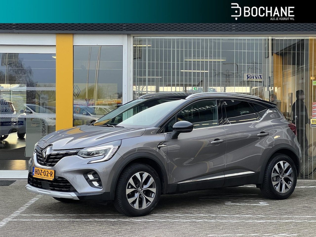 Renault Captur - 1.3 TCe 130 Intens | Trekhaak afneembaar | Navigatie groot | Achteruitrijcamera | Stoelver - AutoWereld.nl