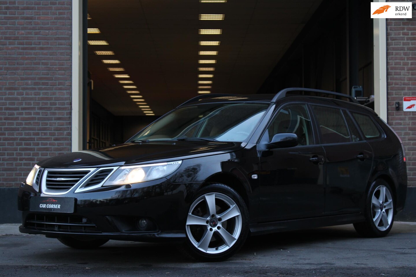 Saab 9-3 Sport Estate - 1.8t BioPower Linear |YoungTimer|FullOption| - AutoWereld.nl