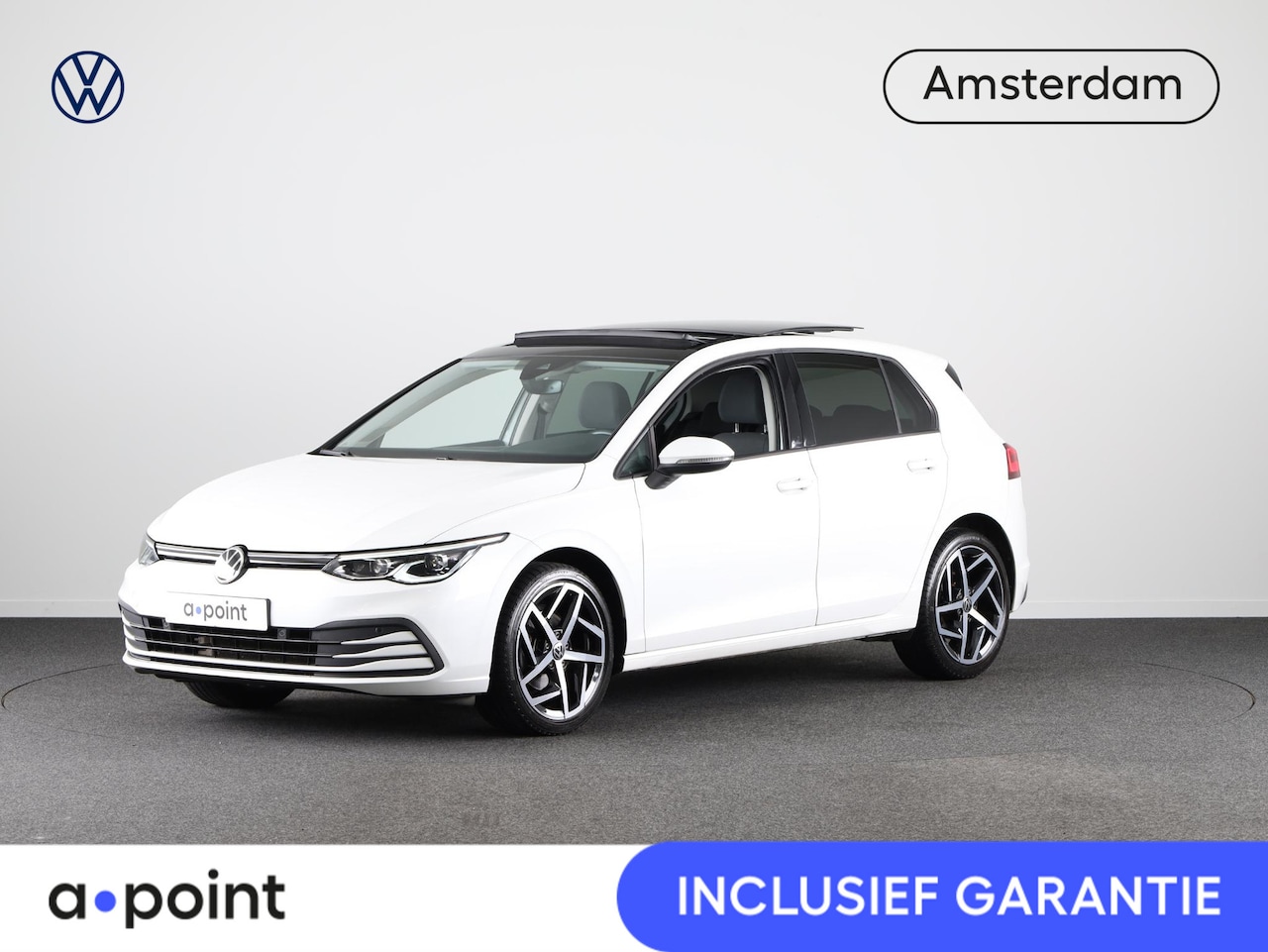 Volkswagen Golf - 1.5 TSI Life 130 pk | Navigatie | Panoramadak | Parkeersensoren | Matrix LED koplampen | S - AutoWereld.nl