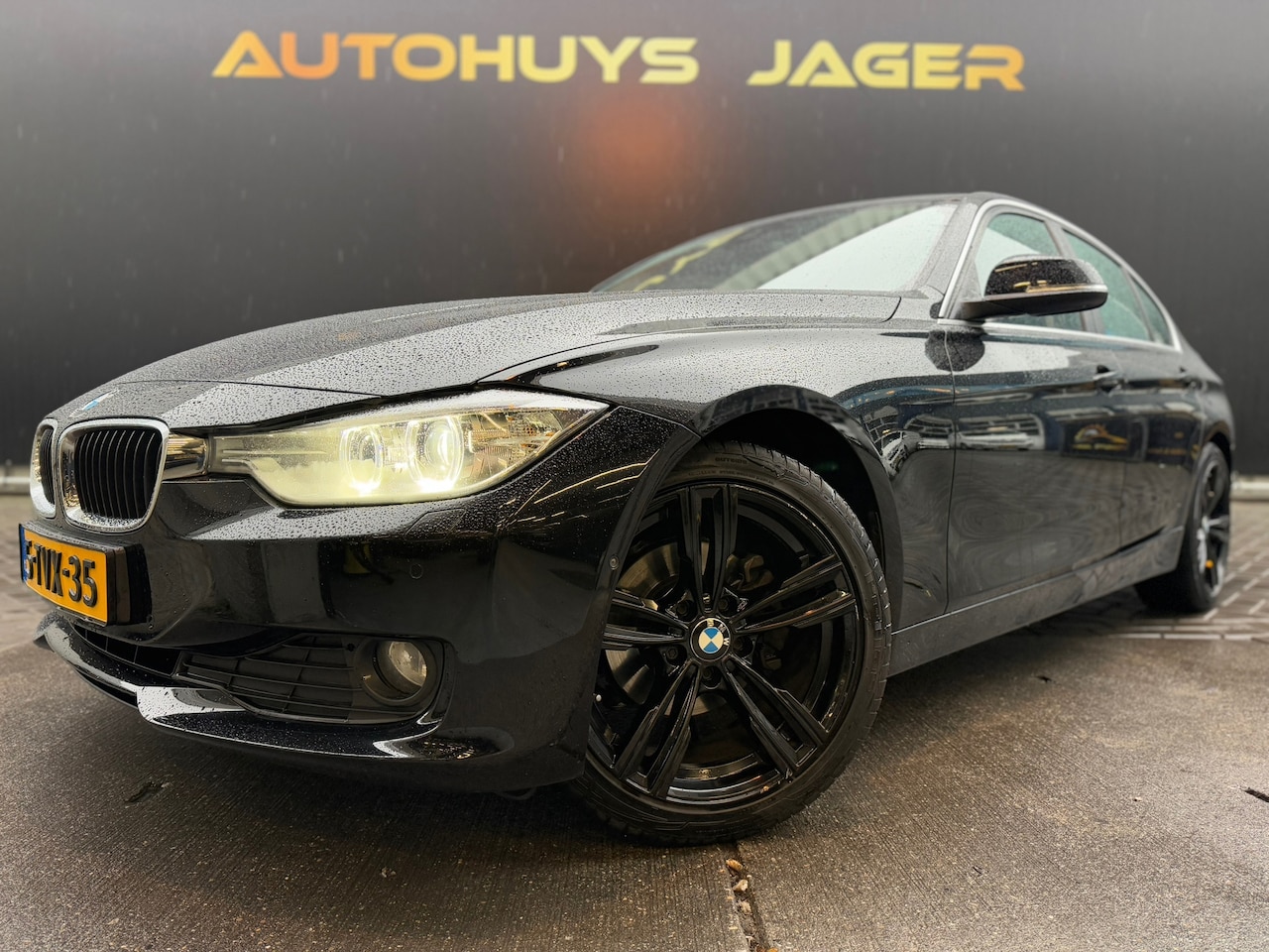 BMW 3-serie - 320i EfficientDynamics Edition Executive Pano Headup - AutoWereld.nl