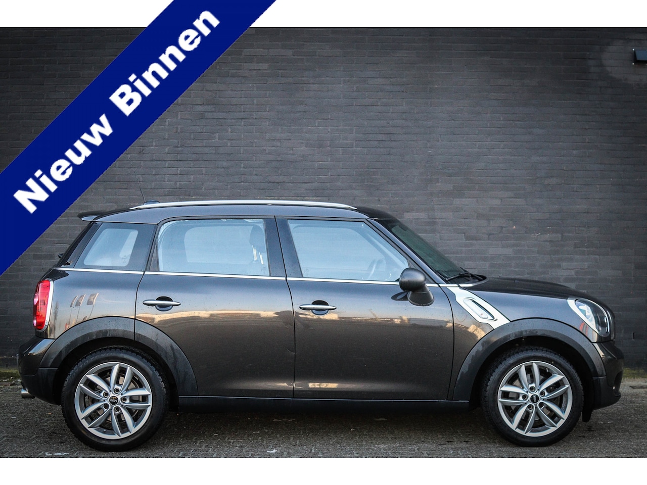 MINI Countryman - Mini 1.6 One Knockout Edition Net binnen; Jouw droomauto? - AutoWereld.nl