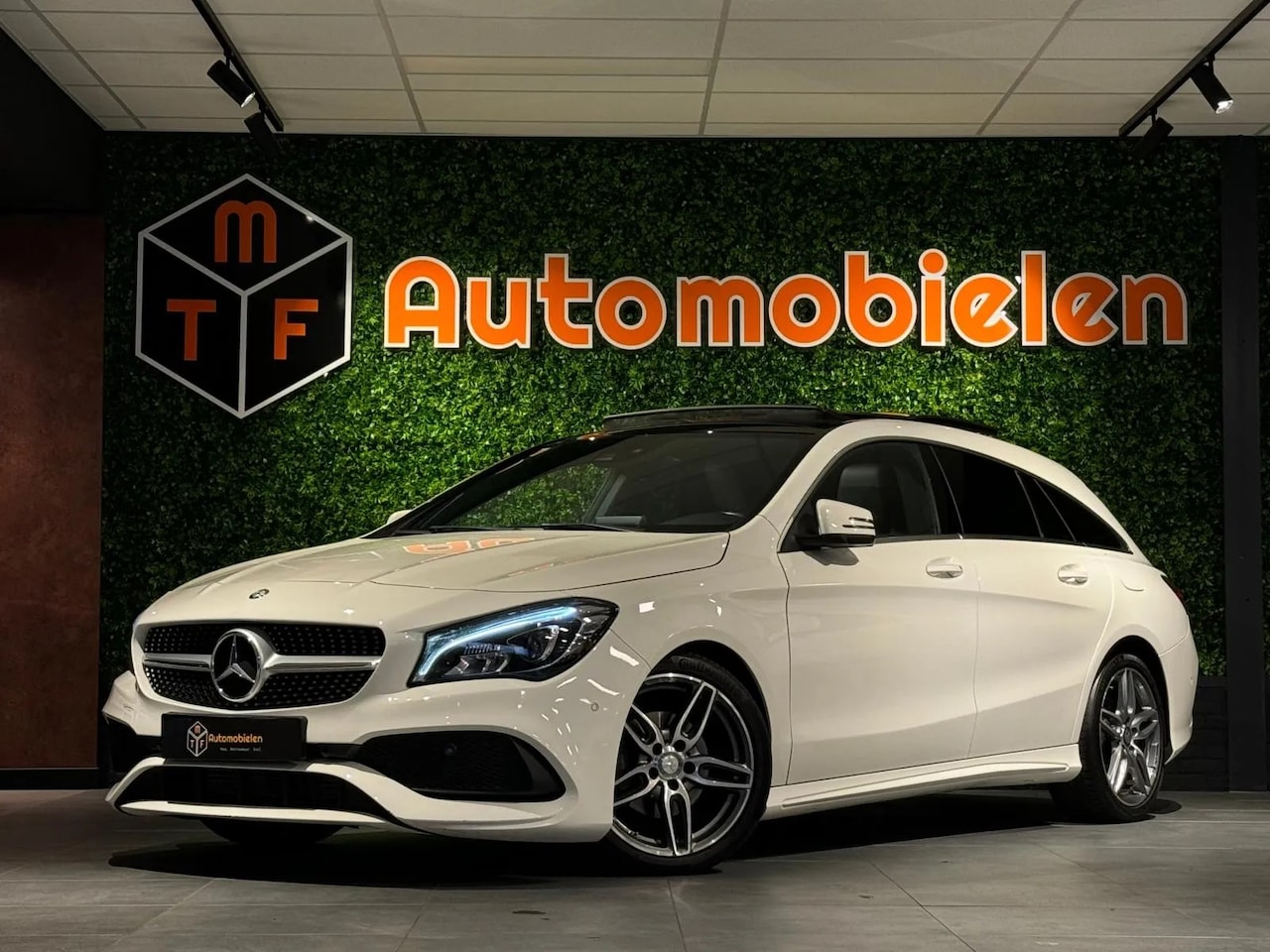 Mercedes-Benz CLA-klasse Shooting Brake - 180 AMG - AutoWereld.nl