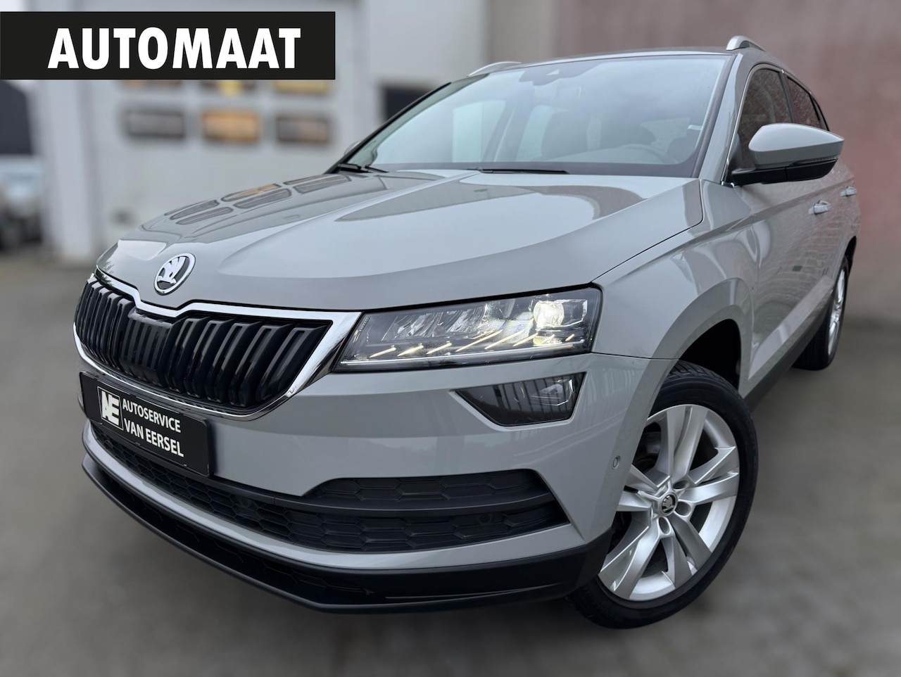 Skoda Karoq - 1.5 TSI ACT Style INKL. TREKHAAK / CAMERA / PDC / ACC / ELEKTR. KLEP / STOELVERW/ ECC / CA - AutoWereld.nl