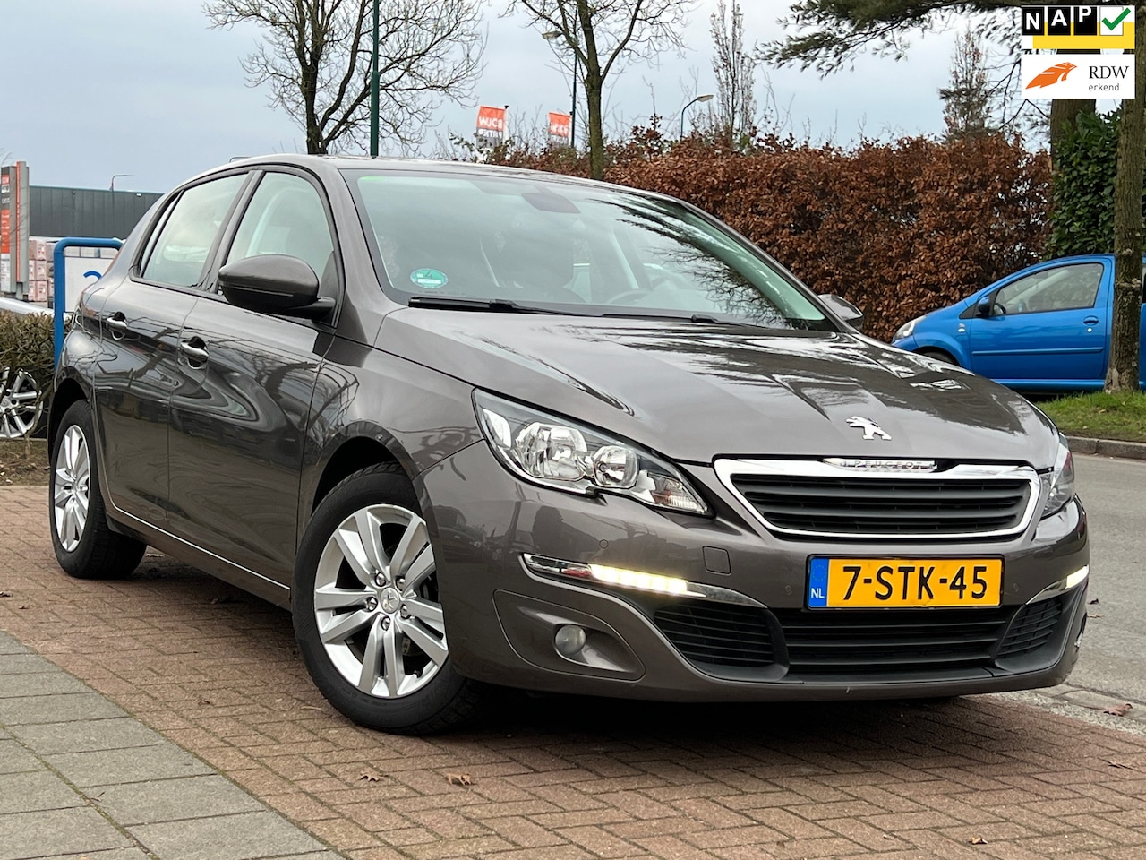 Peugeot 308 - 1.2 VTi *NAVI|CRUISE|PDC - AutoWereld.nl