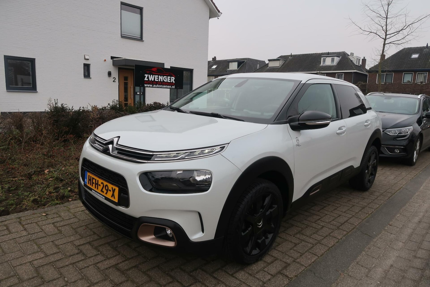 Citroën C4 Cactus - 1.2 110pk NAVIGATIE|CAMERA|CARPLAY|CRUISECONTROL|BLUETOOTH|ZEER MOOI - AutoWereld.nl