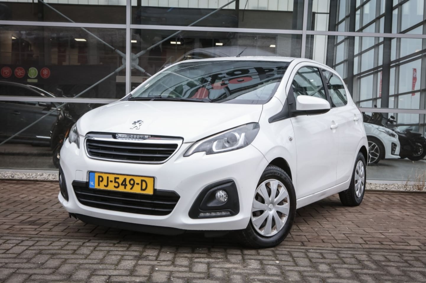 Peugeot 108 - 1.0 e-VTi Blue Lion | Bluetooth | Airco | - AutoWereld.nl