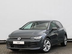 Volkswagen Golf - 1.5 TSI Life Edition | 17" inch lm velgen | Keyless | Camera | App connect |