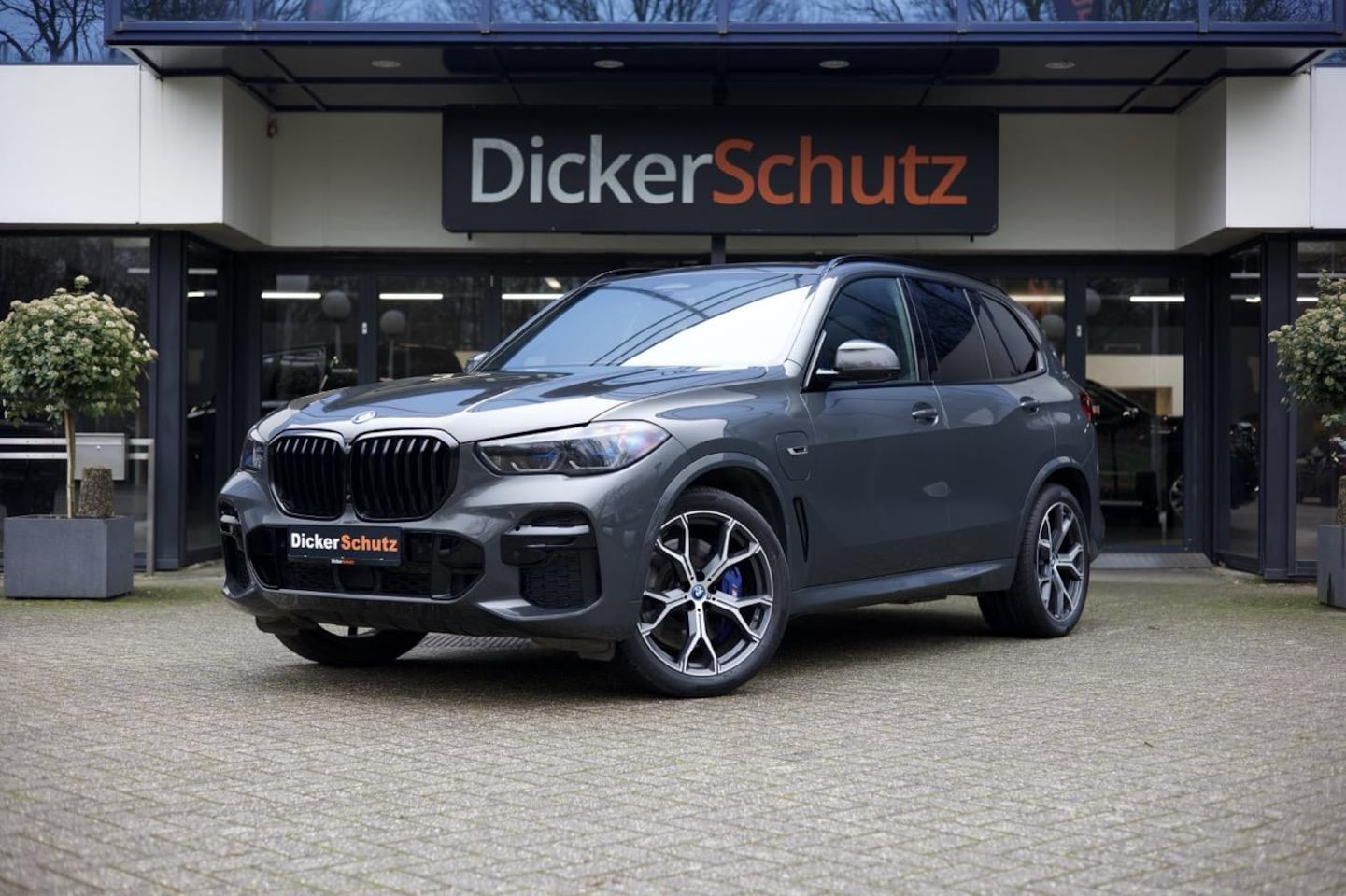 BMW X5 - XDrive45e M Sport| Pano | Trekhaak | Individual - AutoWereld.nl