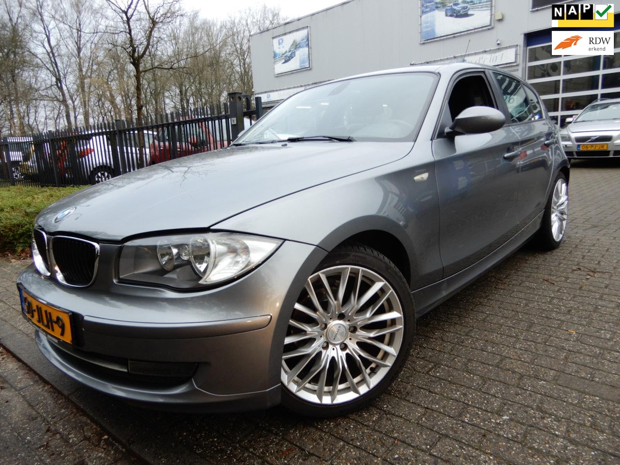 BMW 1-serie - 116i Business Line 116i Business Line - AutoWereld.nl