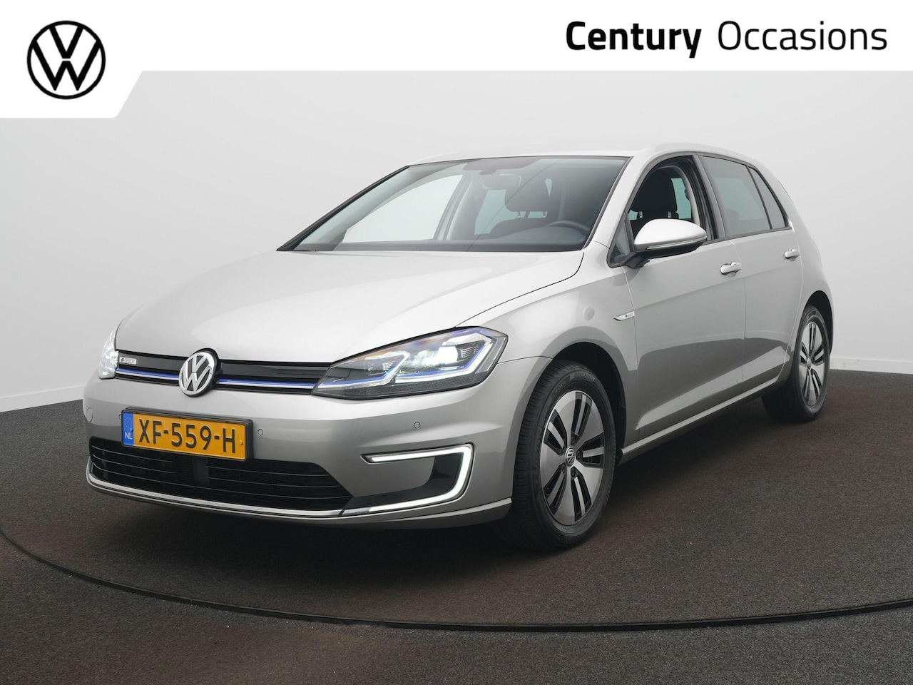 Volkswagen e-Golf - e-Golf Navigatie- Warmtepomp - Cruise - Led verlichting - AutoWereld.nl