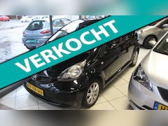 Toyota Aygo - 1.0-12V +