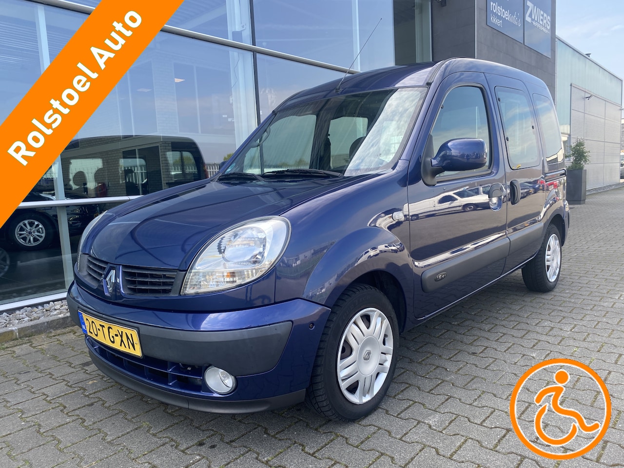 Renault Kangoo - 3+1 Rolstoelauto 1.6-16V Privilège (Nette rolstoelauto met knielsysteem!) - AutoWereld.nl