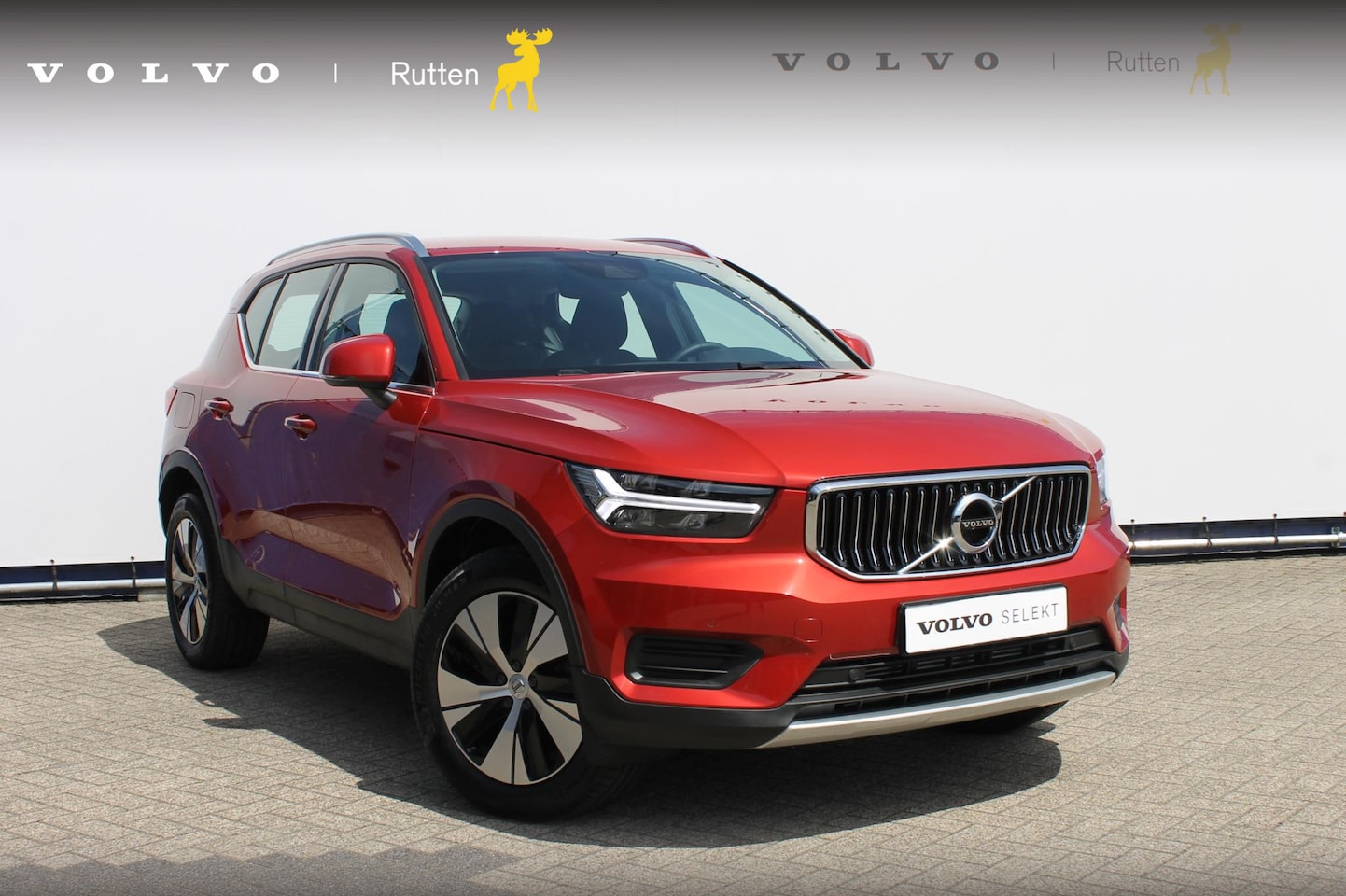 Volvo XC40 - T4 211PK Automaat Recharge Inscription Expression Road Sign Information / Cruise Control / - AutoWereld.nl