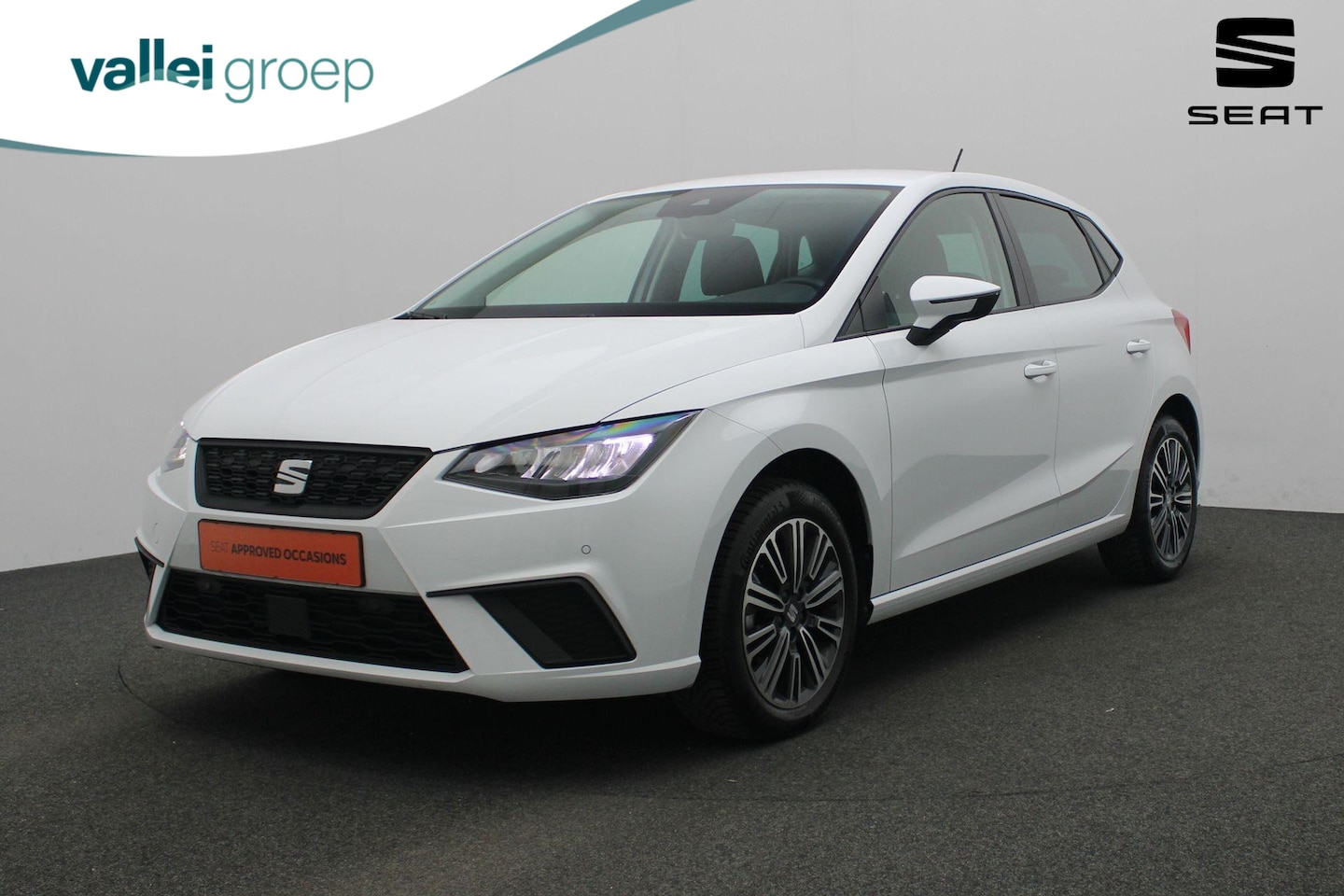 Seat Ibiza - 1.0 EcoTSI 95 pk Style | Navigatie | Stoelverwarming | Achteruitrijcamera | Adaptive Cruis - AutoWereld.nl