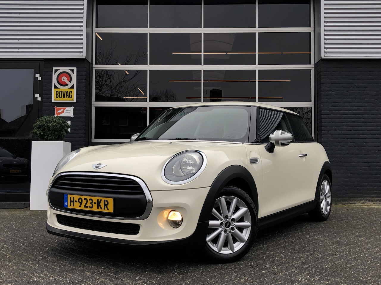 MINI One - Mini 1.2 Business, Airco, Radio - AutoWereld.nl