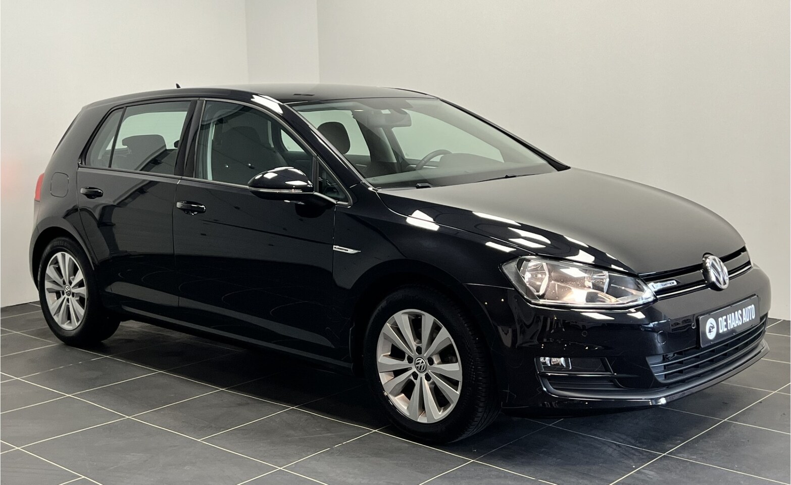 Volkswagen Golf - 1.0 TSI Comfortline 1.0 TSI Comfortline - AutoWereld.nl