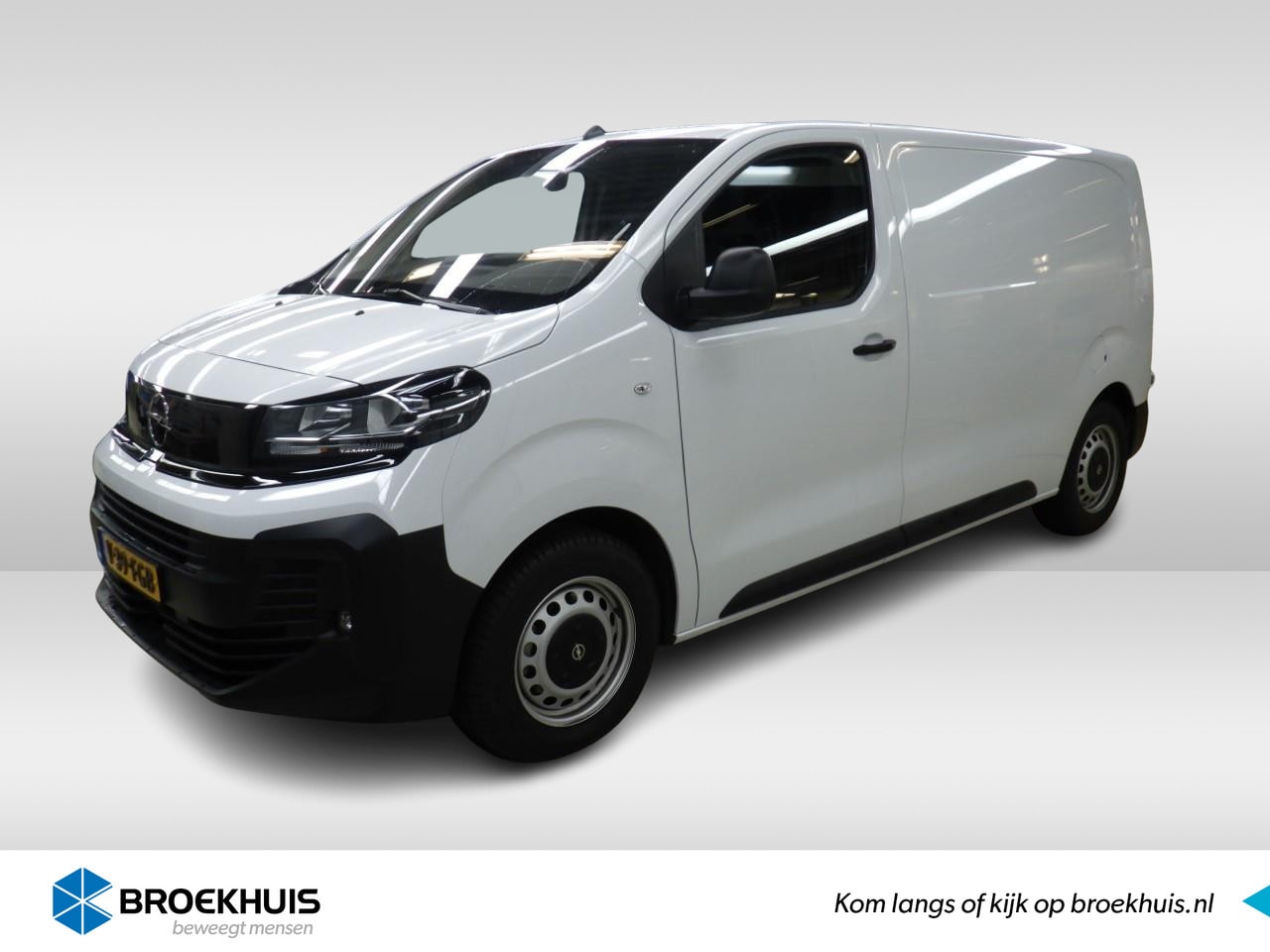 Opel Vivaro - 2.0 L2 145pk Verwacht! | Betimmering | Afn. Trekhaak | Navigatie | 180 Achteruitrijcamera - AutoWereld.nl