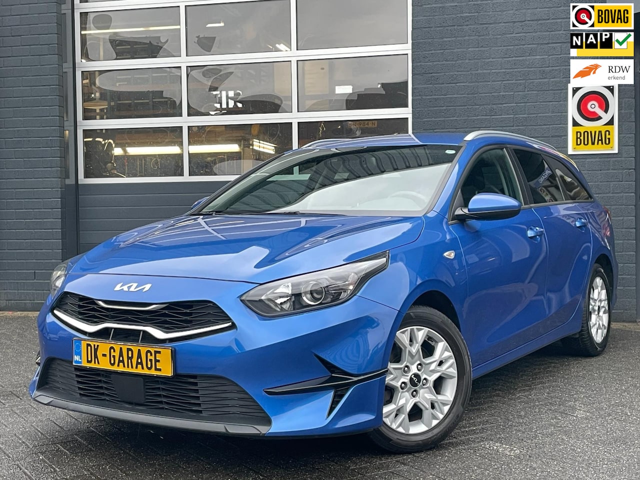 Kia Cee'd Sportswagon - Ceed 1.0 T-GDi DynamicLine|CARPLAY|STOEL-STUURVERWARMING|CAMERA|CLIMA|CRUISE|LANE-ASSIST - AutoWereld.nl