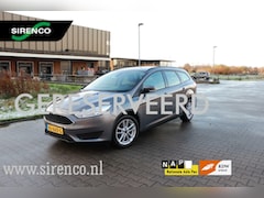 Ford Focus Wagon - 1.5 TDCI Edition airco trekhaak navigatie bluetooth regensensor