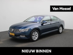 Volkswagen Passat - 1.5 TSI Business | Achteruitrijcamera | Parkeersensoren | Stoelverwarming | Automaat |